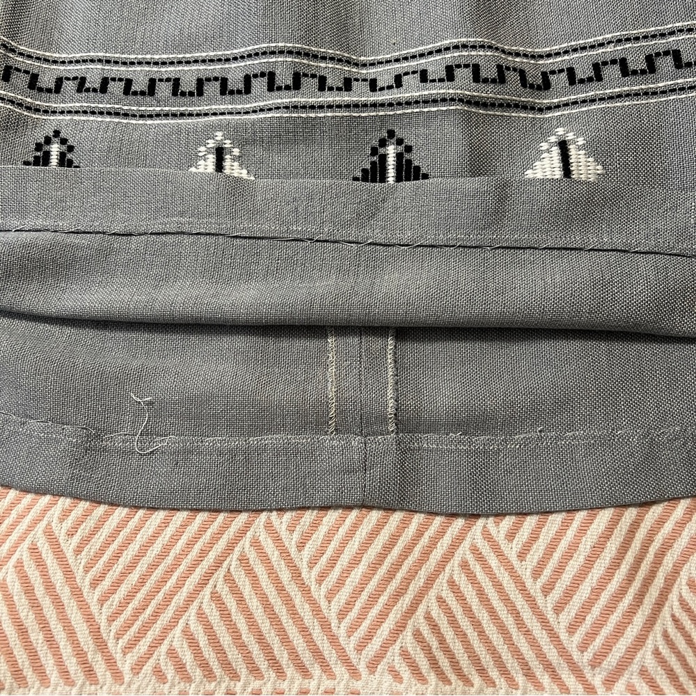 Vintage Gray Embroidered Skirt M - Picture 6 of 8